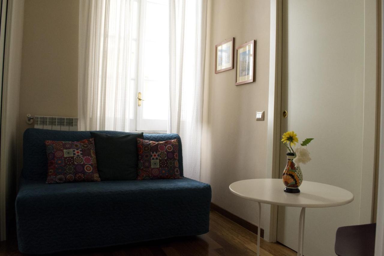 Le Stanze Di Dolly Bed and Breakfast Νάπολη Εξωτερικό φωτογραφία