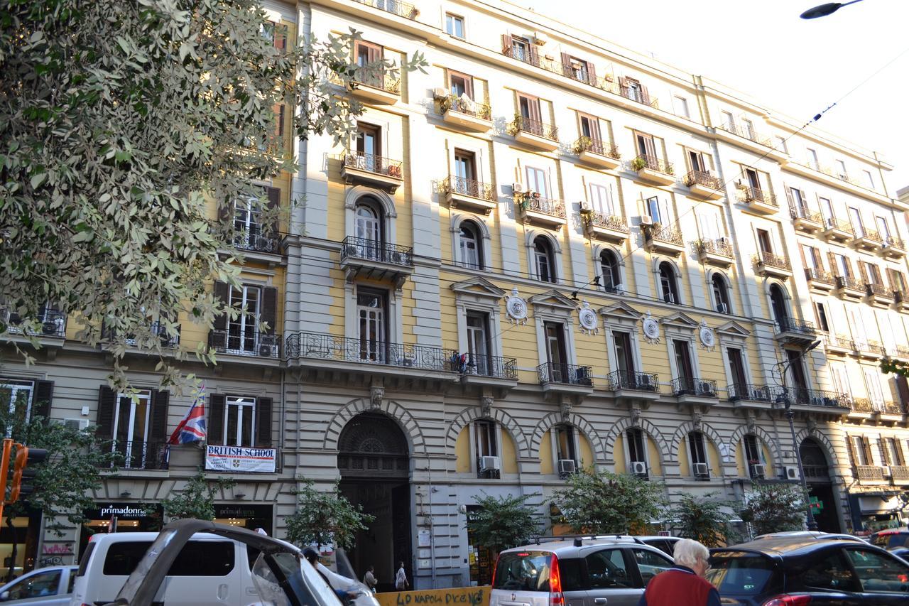 Le Stanze Di Dolly Bed and Breakfast Νάπολη Εξωτερικό φωτογραφία