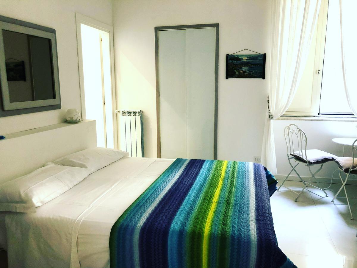 Le Stanze Di Dolly Bed and Breakfast Νάπολη Εξωτερικό φωτογραφία